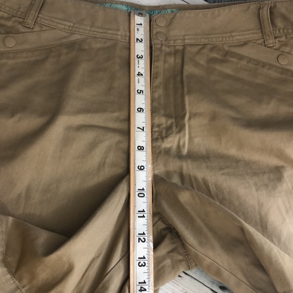 Venezia Khaki Snap Pocket Shorts 16 - Picture 6 of 8